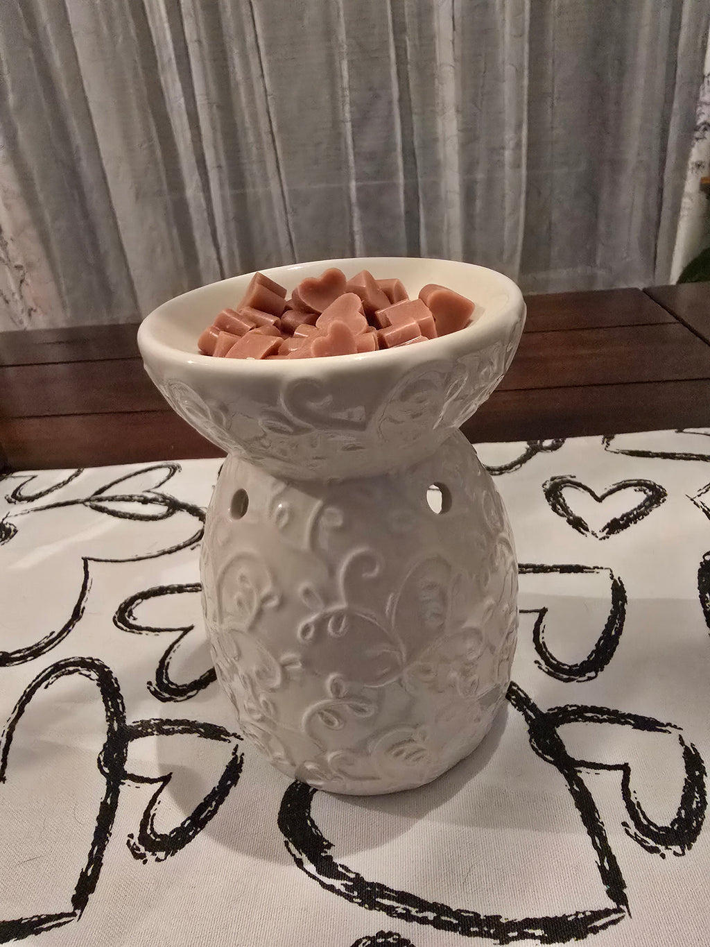 Wax Warmer with White Swirls + Wax Melt Bundle